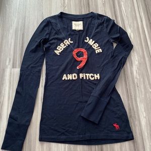 New Abercrombie Woman Long Sleeve top